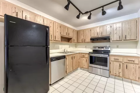 2327 N 37th Ave #0, Hollywood, FL 33021