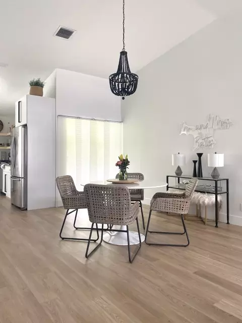 5396 Pine Cir, Coral Springs, FL 33067 photo 9