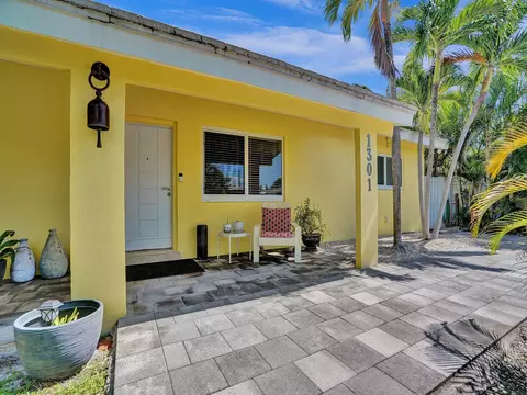 1301 NE 39th St, Oakland Park, FL 33334