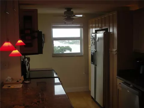 2611 NE 20th Ave, Lighthouse Point, FL 33064 photo 4