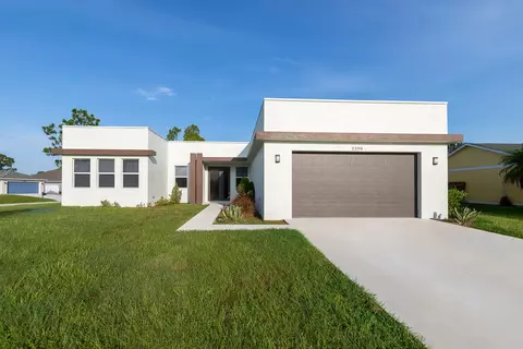 2298 SW Mount Vernon St, Port Saint Lucie, FL 34953