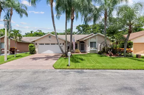 3743 NW 59th St, Coconut Creek, FL 33073