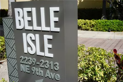 2295 NE 9th Ave, Wilton Manors, FL 33305