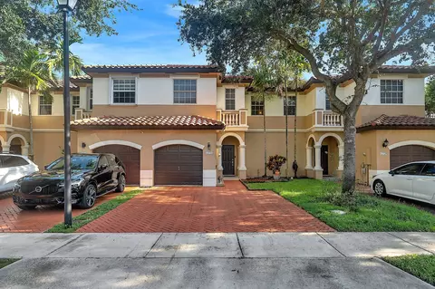 12731 SW 49th Ct, Miramar, FL 33027