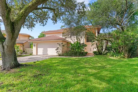 4122 NW 66th Ter, Coral Springs, FL 33067