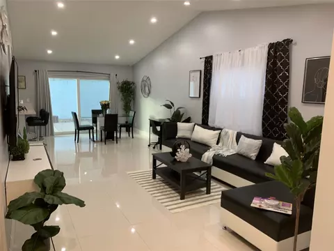 8721 NW 48th Ct, Lauderhill, FL 33351