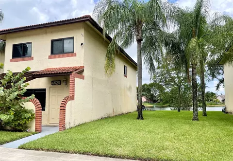4625 NW 90th Ave, Sunrise, FL 33351