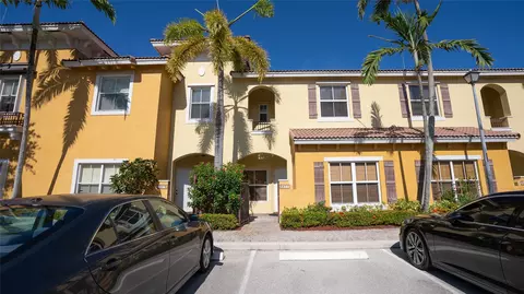 3377 Merrick Ln #3377, Margate, FL 33063