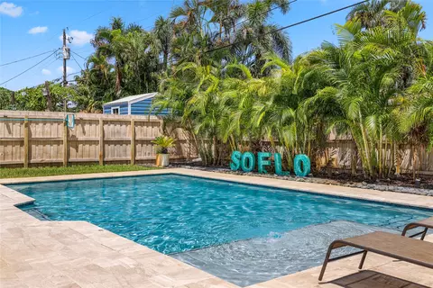 4810 NE 5th Ter, Oakland Park, FL 33334