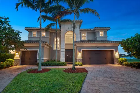 8750 Lakeview Dr, Parkland, FL 33076