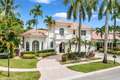 127 Swan Ave, Plantation, FL 33324
