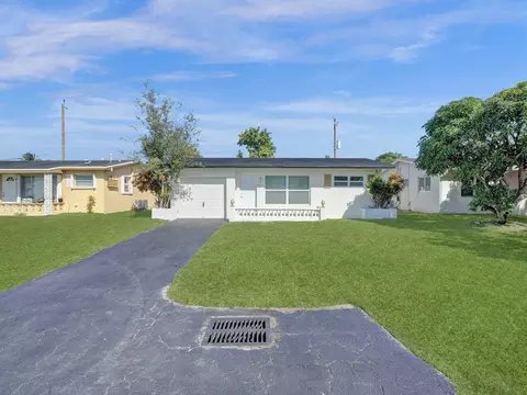 6817 NW 29th St, Sunrise, FL 33313