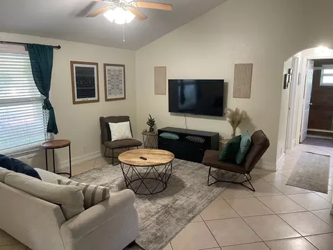 412 NE 12th Ave, Pompano Beach, FL 33060