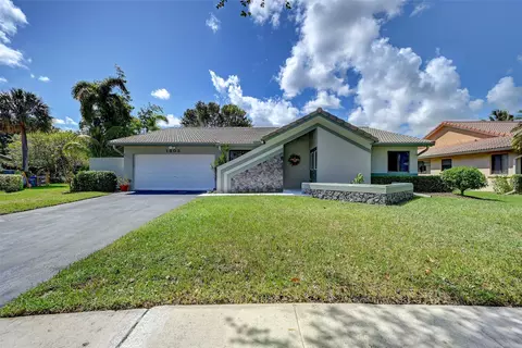 1803 NW 80th Ave, Margate, FL 33063