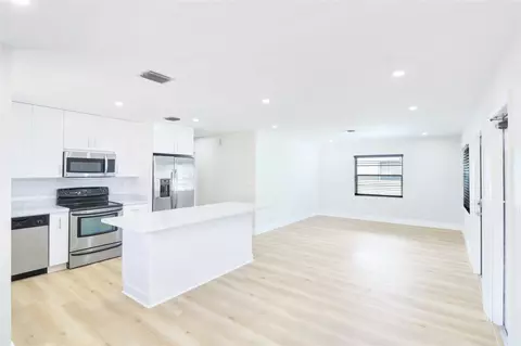 2230 Greene St, Hollywood, FL 33020