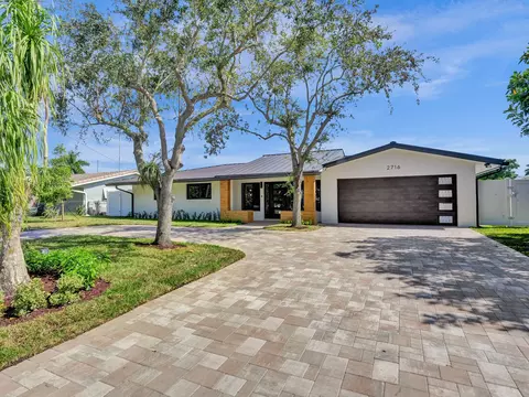 2716 NE 12th St, Pompano Beach, FL 33062