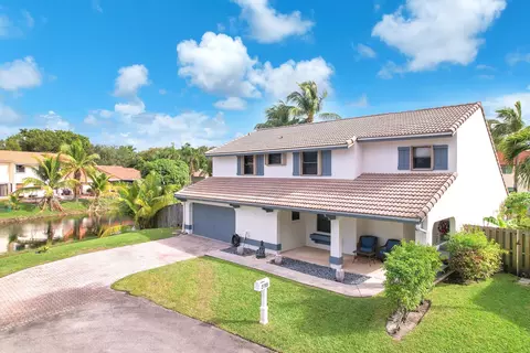 2705 Brim Way, Hollywood, FL 33026