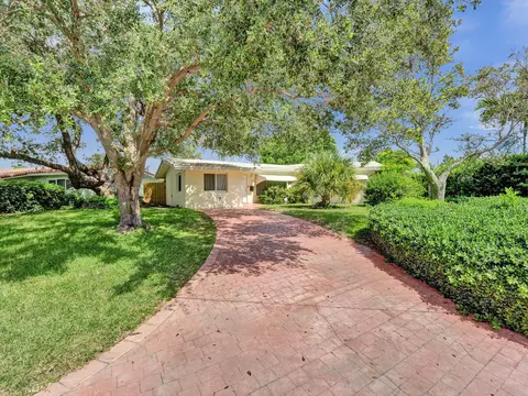 255 Capri Ave, Lauderdale By The Sea, FL 33308