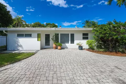 3209 Robbins Rd, Pompano Beach, FL 33062 photo 3