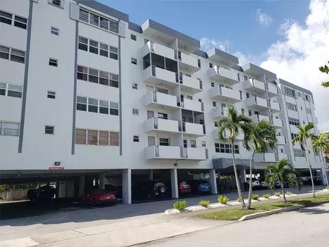 1720 Jefferson St #501, Hollywood, FL 33020