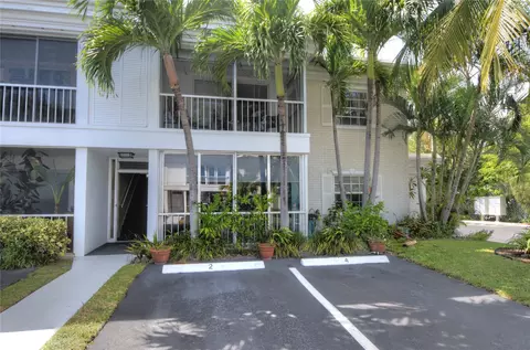 6459 Bay Club Dr #2, Fort Lauderdale, FL 33308