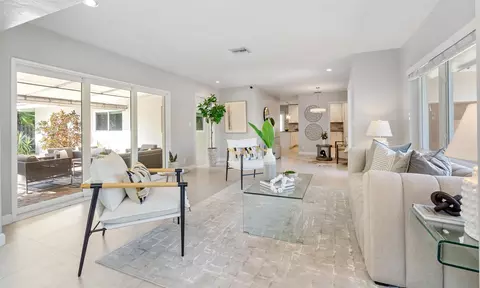 1724 NE 28th Dr, Wilton Manors, FL 33334