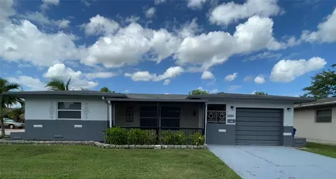 6885 NW 12th St, Margate, FL 33063