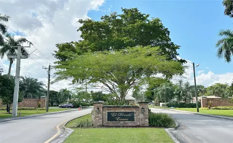 281 El Dorado Pkwy, Plantation, FL 33317