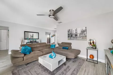 2563 Carambola Cir N #1850, Coconut Creek, FL 33066