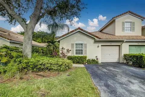 4902 SW 32nd Ter, Fort Lauderdale, FL 33312