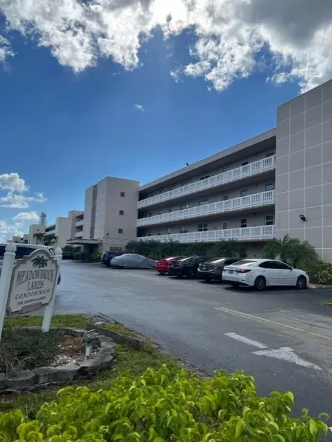 314 SE 10th St #307, Dania Beach, FL 33004