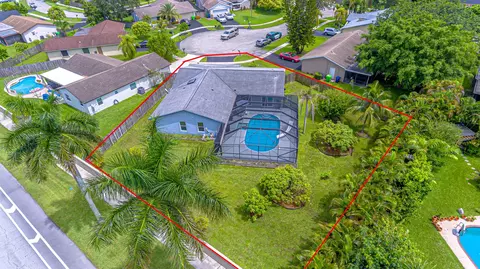 4255 NW 98th Way, Sunrise, FL 33351