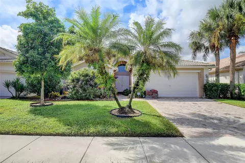 7698 Las Cruces Ct, Boynton Beach, FL 33437
