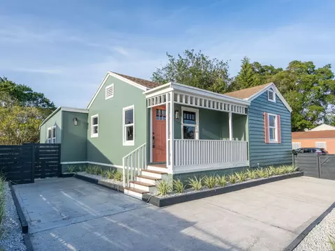 923 Summit Blvd, West Palm Beach, FL 33405