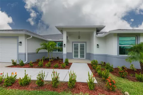 2470 SW Webster Ln, Port Saint Lucie, FL 34953