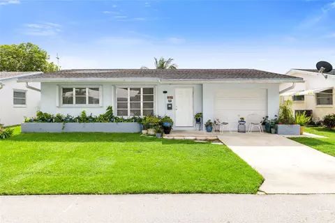 4932 NW 55th Ct, Tamarac, FL 33319