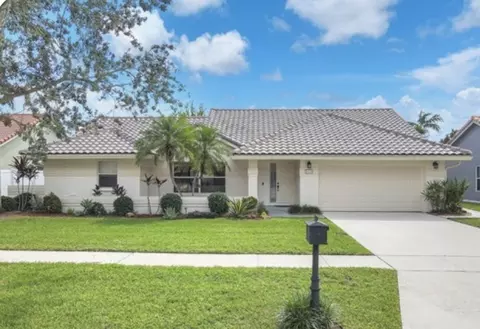 611 NW 162nd Ave, Pembroke Pines, FL 33028