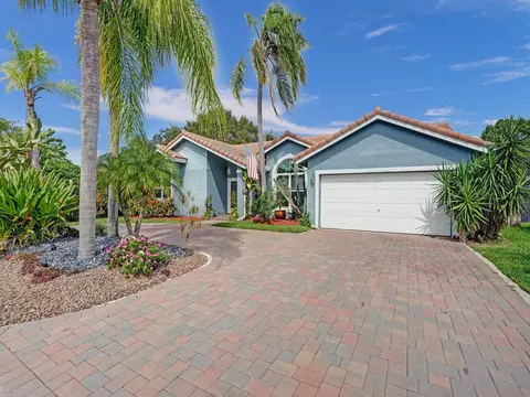 8329 NW 80th Pl, Tamarac, FL 33321
