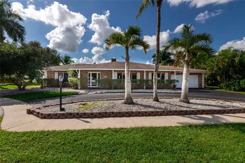 6140 SW 15th St, Plantation, FL 33317