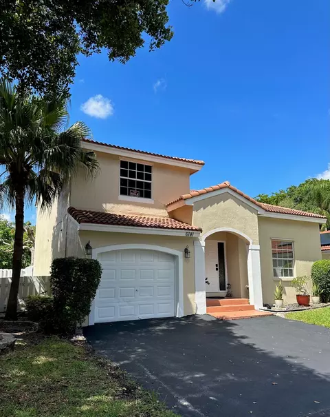 6141 NW 44th Ln, Coconut Creek, FL 33073