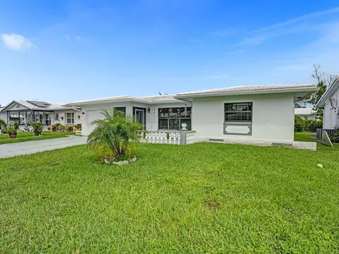 8209 NW 57th Ct, Tamarac, FL 33321