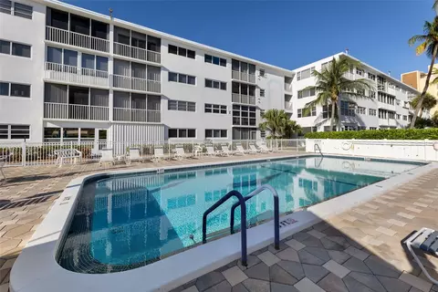 3211 NE 8th St #104E, Pompano Beach, FL 33062