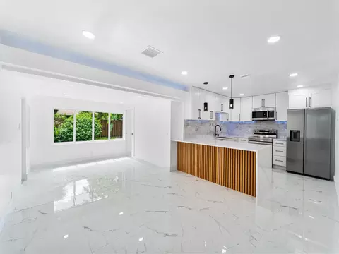 1010 SW 32nd St, Fort Lauderdale, FL 33315