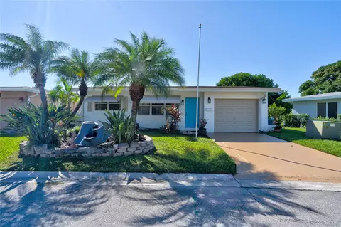6890 NW 12th St, Margate, FL 33063