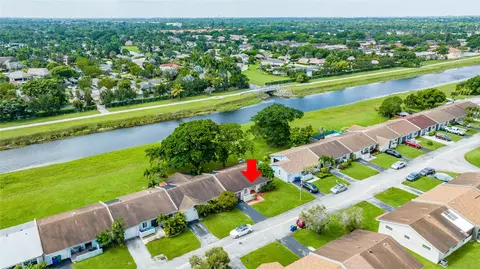 5460 Lakewood Cir #H, Margate, FL 33063