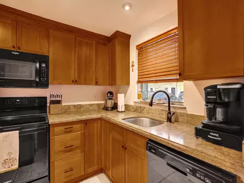 807 W Oakland Park Blvd #H7, Oakland Park, FL 33311