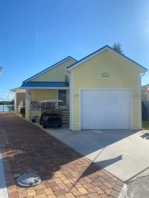 161 Nettles Blvd, Jensen Beach, FL 34957