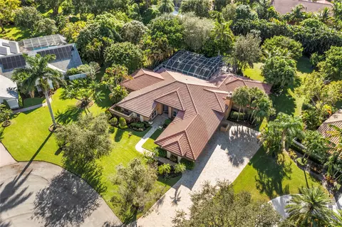 7506 Appalachian Ln, Parkland, FL 33067