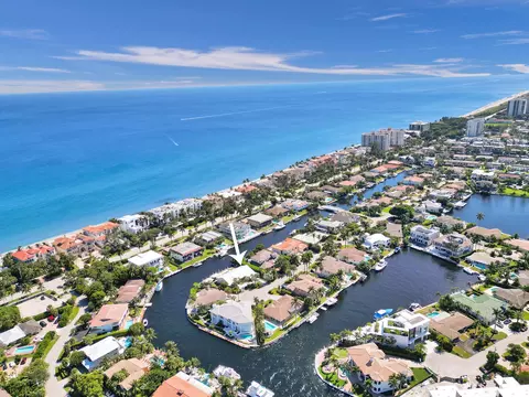 4203 Tranquility Dr, Highland Beach, FL 33487