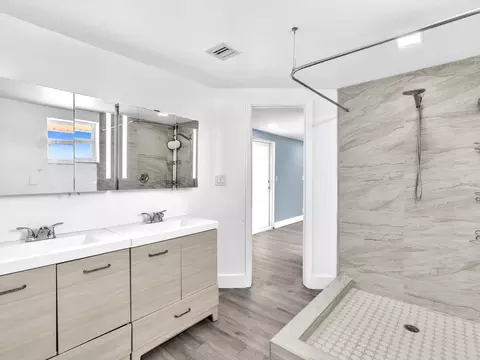 561 SE 3rd Ave, Pompano Beach, FL 33060 photo 47